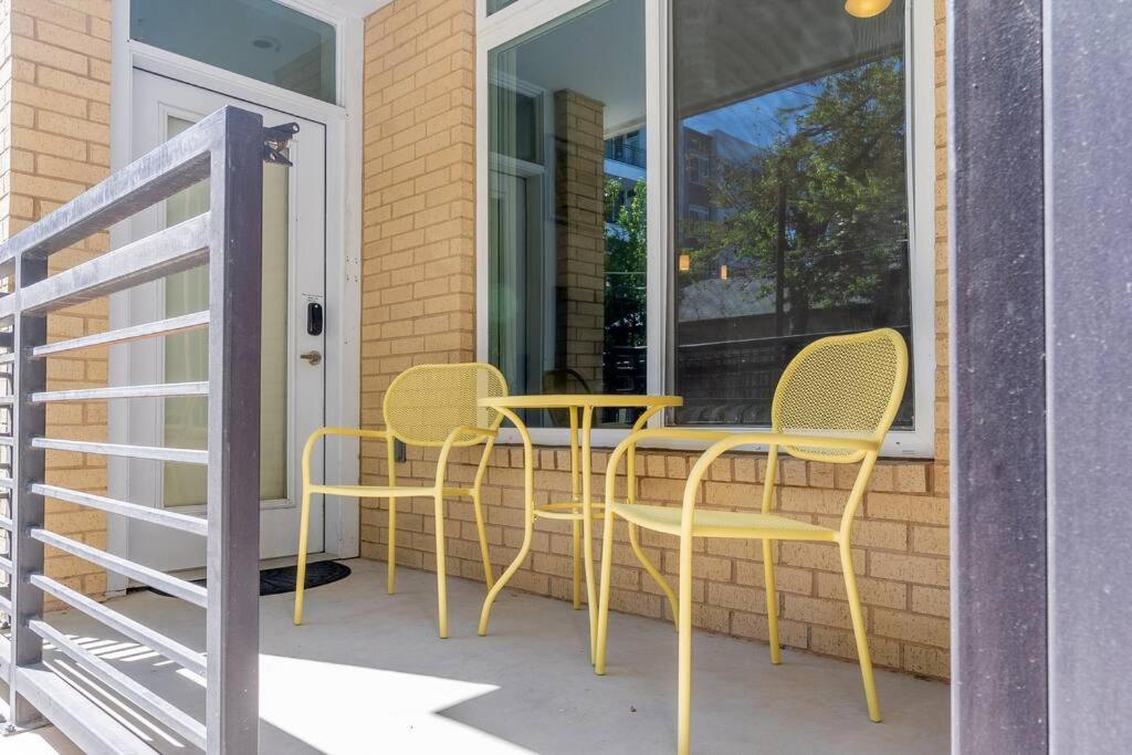 Beautiful Riverwalk Apt With Full Amenities, King Bed & Free Parking San Antonio Buitenkant foto